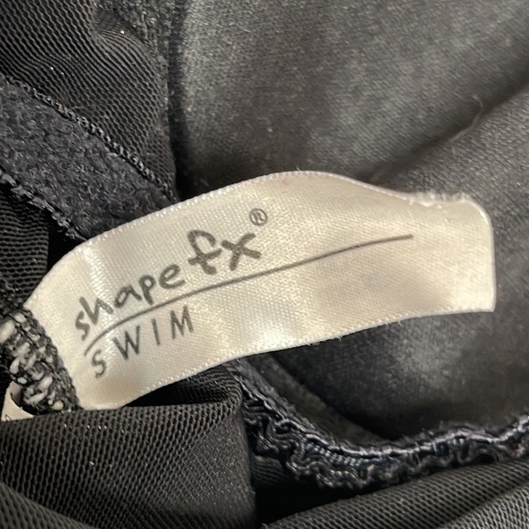SHAPE FX One Piece Swimsuit Black and Gold Crossover with Gold Buckle Size 4 - Picture 10 of 12